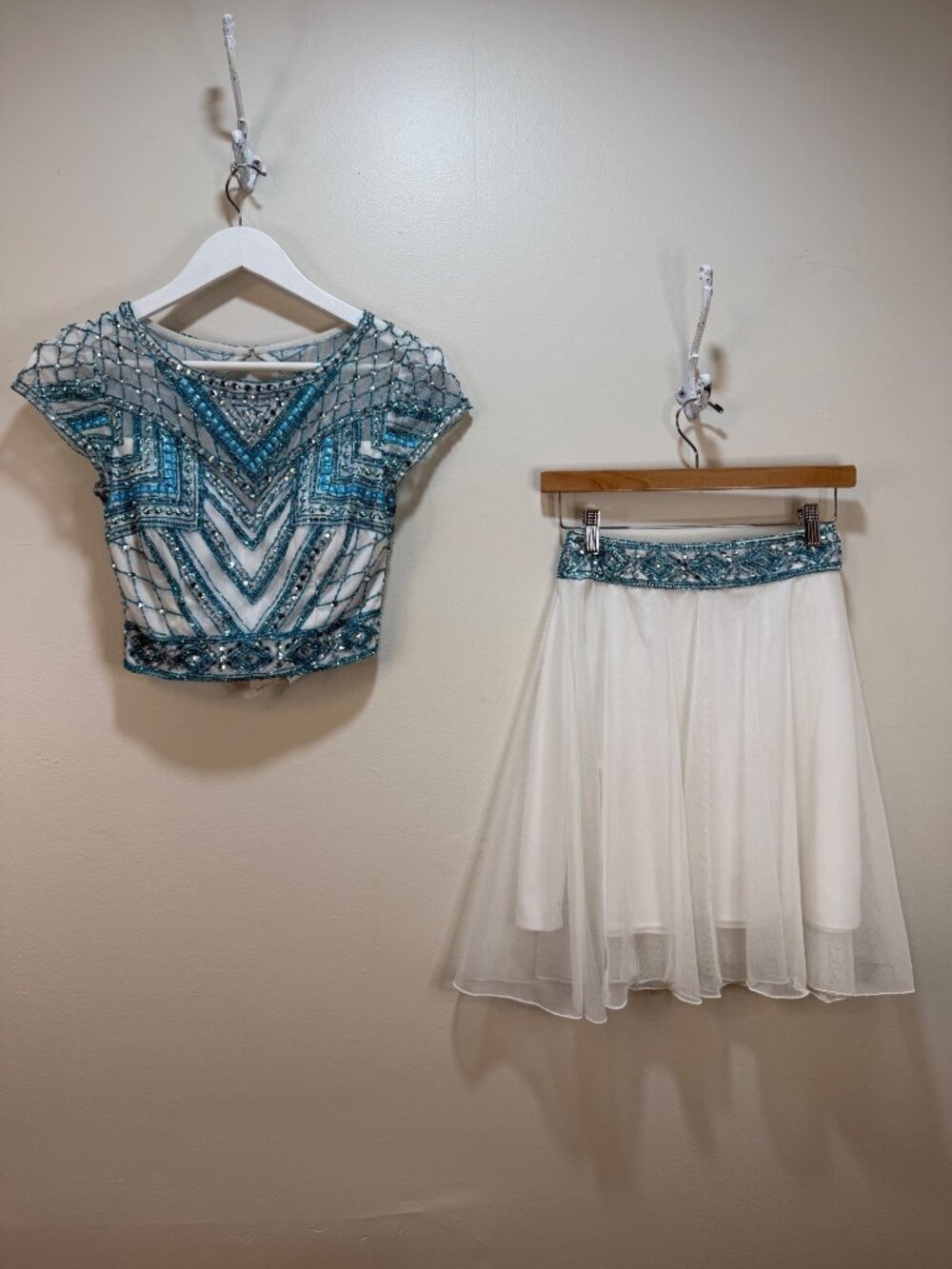Beaded Embellished 2 Piece Set Open Back Tulle Tutu Skirt Sz 2